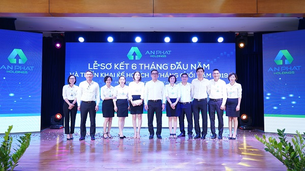 An Phat Holdings preliminarily reviewed the first 6 months and adjusted the revenue plan to 12,000 billion Vietnam dong